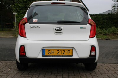 Kia-Picanto-10